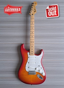 Imagen de guitarra Fender Strat. Std. Plus Top